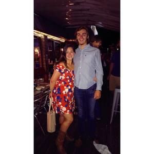 Meet your Posher, Caitlin